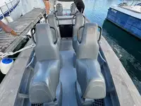 زورق دورية للبيع