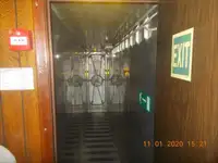 قارب طاقم للبيع
