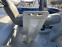 زورق دورية للبيع