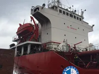 ناقلة نفط / مواد كيميائية للبيع