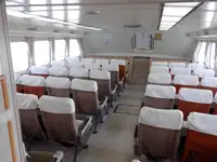 سفينة عبّارة للبيع