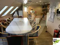 سفينة نقل بضائع بالمركبات (Ro-Ro) للبيع