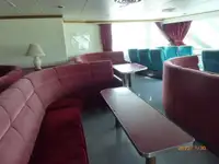 سفينة عبّارة للبيع