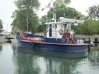 Oil/Chemical tanker للبيع