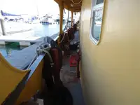 قوارب العمل للبيع