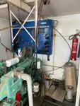 قوارب العمل للبيع