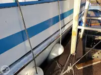 سفينة عبّارة للبيع