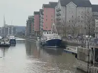 Trawler للبيع