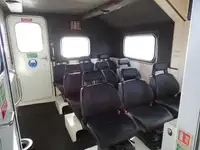 قارب طاقم للبيع