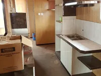 سفينة إنزال، ناقلة للبيع
