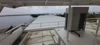 سفينة سياحية للبيع
