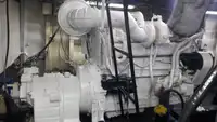 زورق السحب للبيع