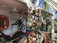 سفينة صيد بالجر للبيع