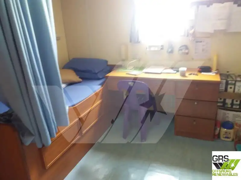 سفينة إنزال، ناقلة للبيع