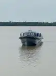 قارب طاقم للبيع