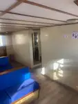 سفينة عبّارة للبيع