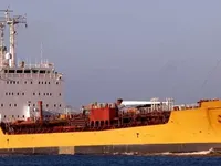ناقلة نفط / مواد كيميائية للبيع