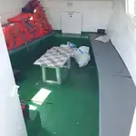 قوارب العمل للبيع