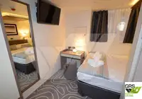 سفينة سياحية للبيع