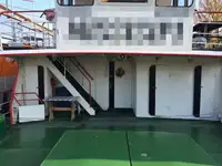 سفينة حاويات للبيع