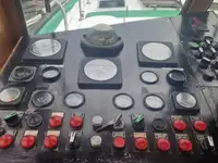 قارب طيار للبيع
