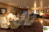 سفينة سياحية للبيع
