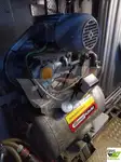 قوارب العمل للبيع