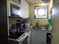 قوارب العمل للبيع