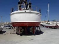 سفينة مسح للبيع