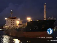 ناقلة نفط / مواد كيميائية للبيع