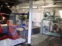 سفينة نقل بضائع بالمركبات (Ro-Ro) للبيع
