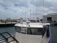 قارب طاقم للبيع