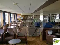 سفينة سياحية للبيع