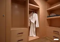 يخت للبيع