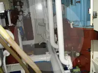 سفينة لنقل الأسماك الحية للبيع