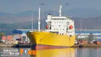 سفينة نقل بضائع بالمركبات (Ro-Ro) للبيع