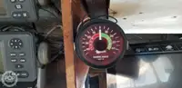 قارب مزدوج الهيكل للبيع