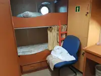 سفينة سحب للبيع