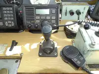 قوارب العمل للبيع