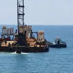 قوارب العمل للبيع