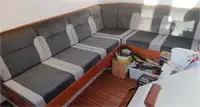 سفينة عبّارة للبيع