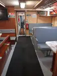 قارب طاقم للبيع