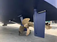 قارب طيار للبيع