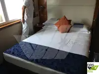 سفينة سياحية للبيع