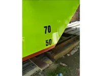 قوارب العمل للبيع