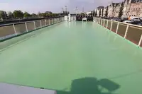 سفينة سياحية للبيع