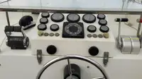زورق دورية للبيع