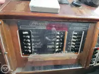 قارب نجاة للبيع