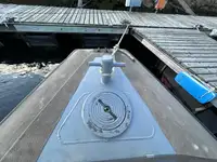 زورق دورية للبيع