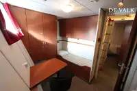 فندق عائم للبيع